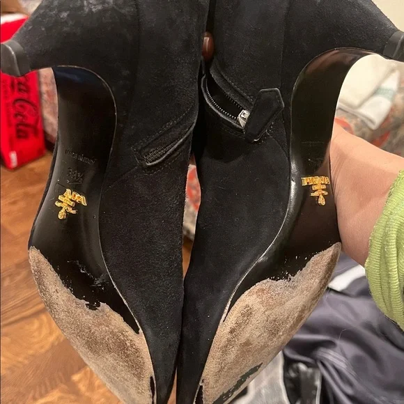 PRADA 38.5 suede Elegant Black Women's Ankle Boots - Picture 3 of 4